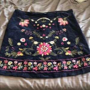 Navy embroidered skirt